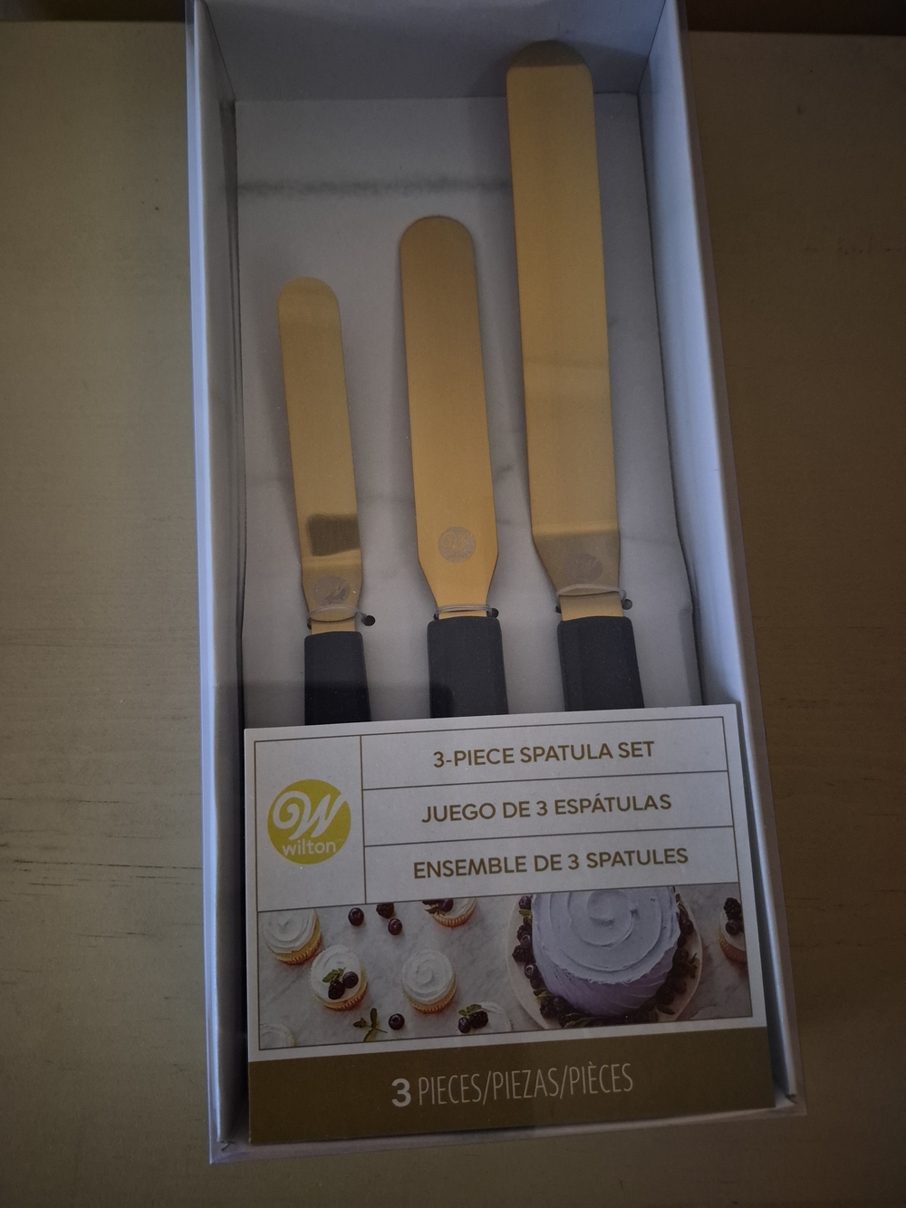 Wilton Gold Cake Spatula Set with Black Handles